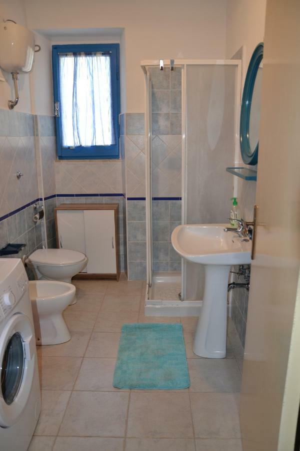 Casa indipendente immersa nel verde con vista mare Dorgali Buitenkant foto