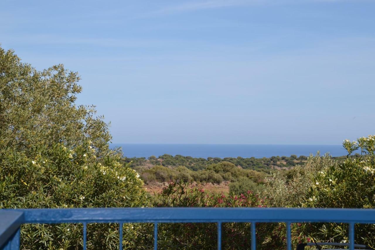 Casa indipendente immersa nel verde con vista mare Dorgali Buitenkant foto