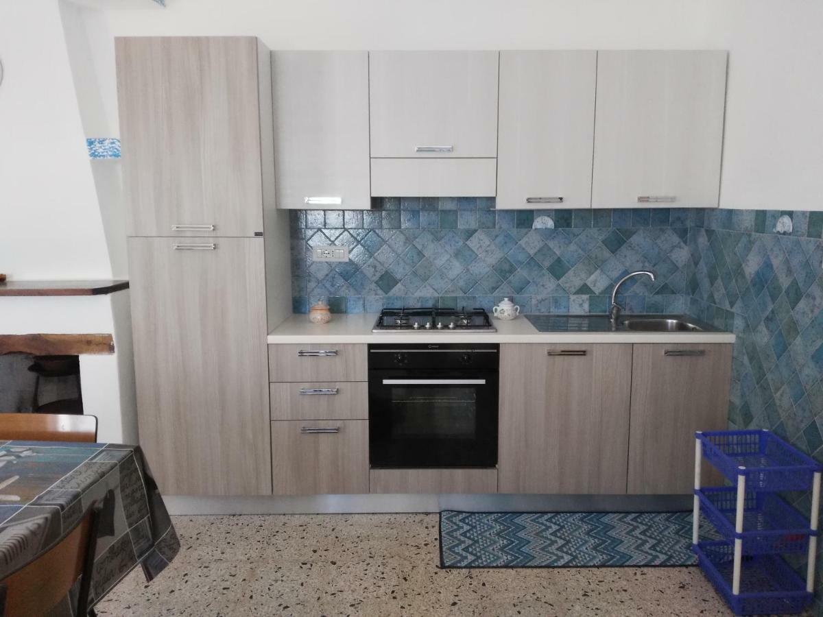 Casa indipendente immersa nel verde con vista mare Dorgali Buitenkant foto