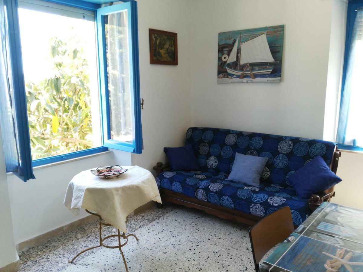 Casa indipendente immersa nel verde con vista mare Dorgali Buitenkant foto