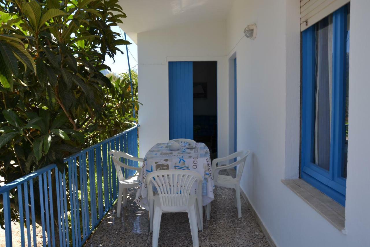 Casa indipendente immersa nel verde con vista mare Dorgali Buitenkant foto